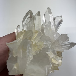 OPTICAL CLEAR High-End Display___LARGE Arkansas Quartz Crystal Cluster