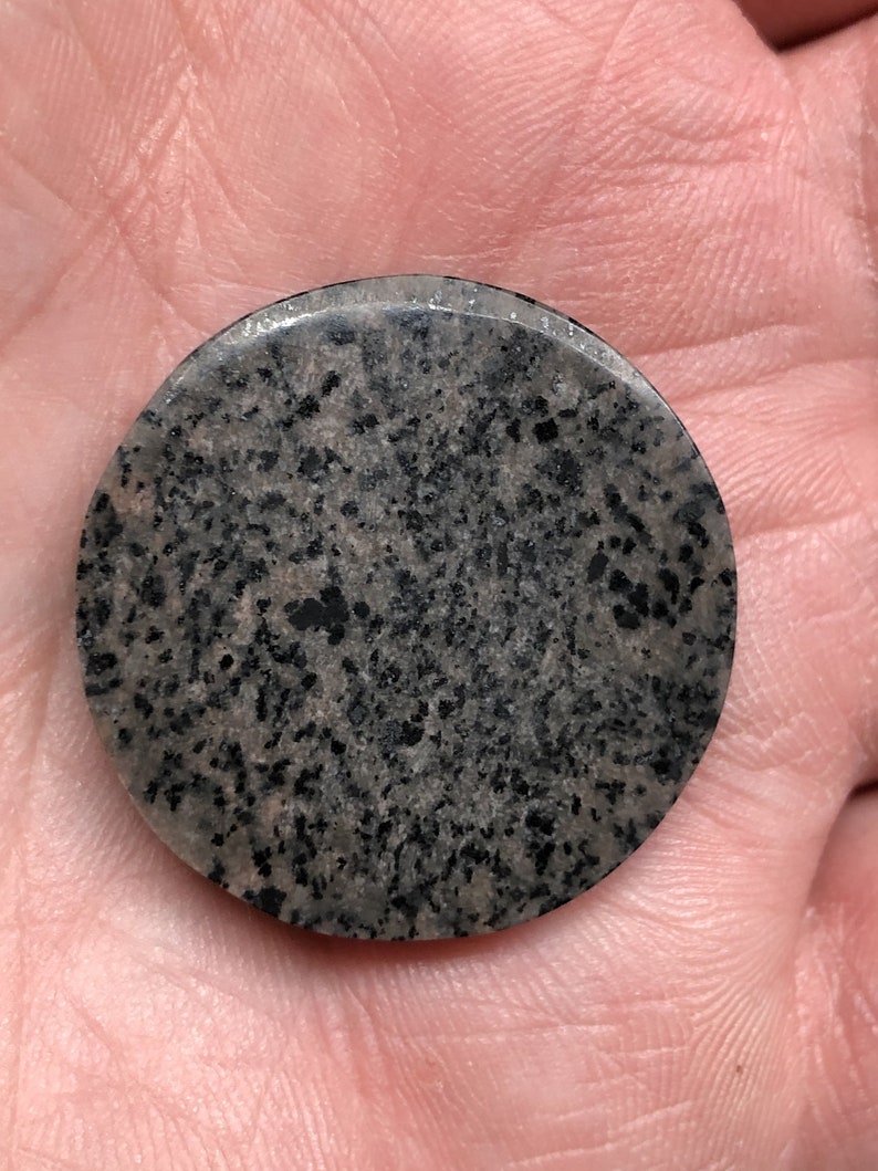 Syenite Fluorescent Sodalite Emberlite From Lake Superior Intensely Bright 53.5 Carat YOOPERLIGHT Cabochon