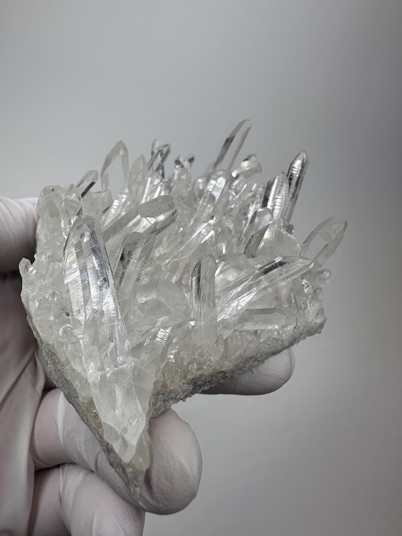 高品質___アーカンソー産の大きな水晶クラスター - Etsy 日本