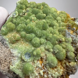 High Quality___Large RARE GREEN Wavellite Specimen from Avant, Arkansas