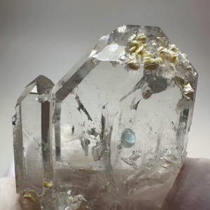 Incredibly Rare Arkansas Quartz Crystal Blue Cookeite Included Tabby Point