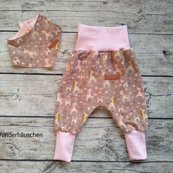 Bloomers Bébés Filles - Gr. 62/68 à 122 - pantalon de croissance pour bébé ou tout-petit - avec écharpe - licornes roses - pantalon Aladdin - leggings