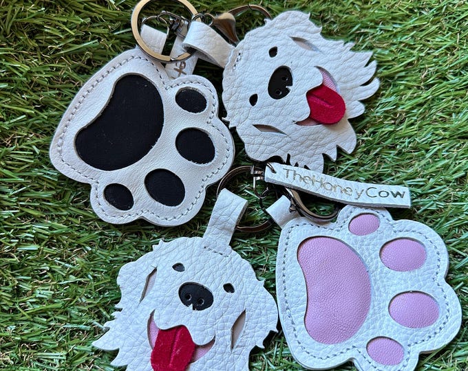 Leather Pyrenees, Great Pyrenees, Pyrenean Mountain Dog, Pyr Key ring, Bag Charm, KeyChain, Handmade Bag Charm, Animal Keyring, Dog, Pyr Paw