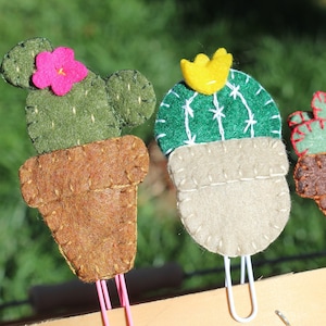 Felt Succulent Magnets, Succulent Paper Clips, Cactus Magnet, Handmade Magnets, Fridge Magnets, Felt Paper Clips, Paperclip