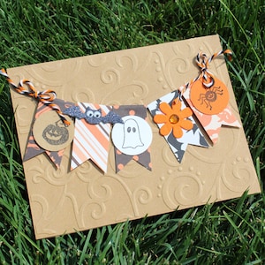 Cartão de banner de Halloween, cartão de Halloween, cartão interno em branco, cartão de estamenha, cartão de outono, cartão de férias, cartão feito à mão