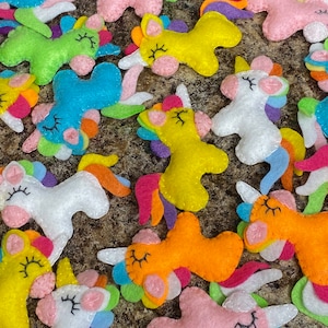 Mini Unicorn, Felt stuffed Unicorn, Felt toy, Felt Unicorn Magnet, Unicorn Magnet, Handmade Magnets, Fridge Magnets, Felt Magnet
