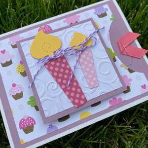 Geburtstagskarte, Kerzenkarte, Interaktive Karte, Pop-Up-Karte, Cupcake Karte, Bday Karte, Karte für Sie, Karte für Ihn, Handgemachte Karte, Grußkarte