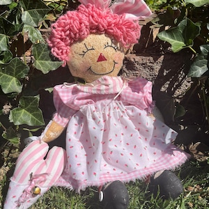 Rag Doll, Primitive Inspired Rag Doll, Handmade Rag Doll, 14.5 "Rag Doll, Ready to Ship Rag Doll