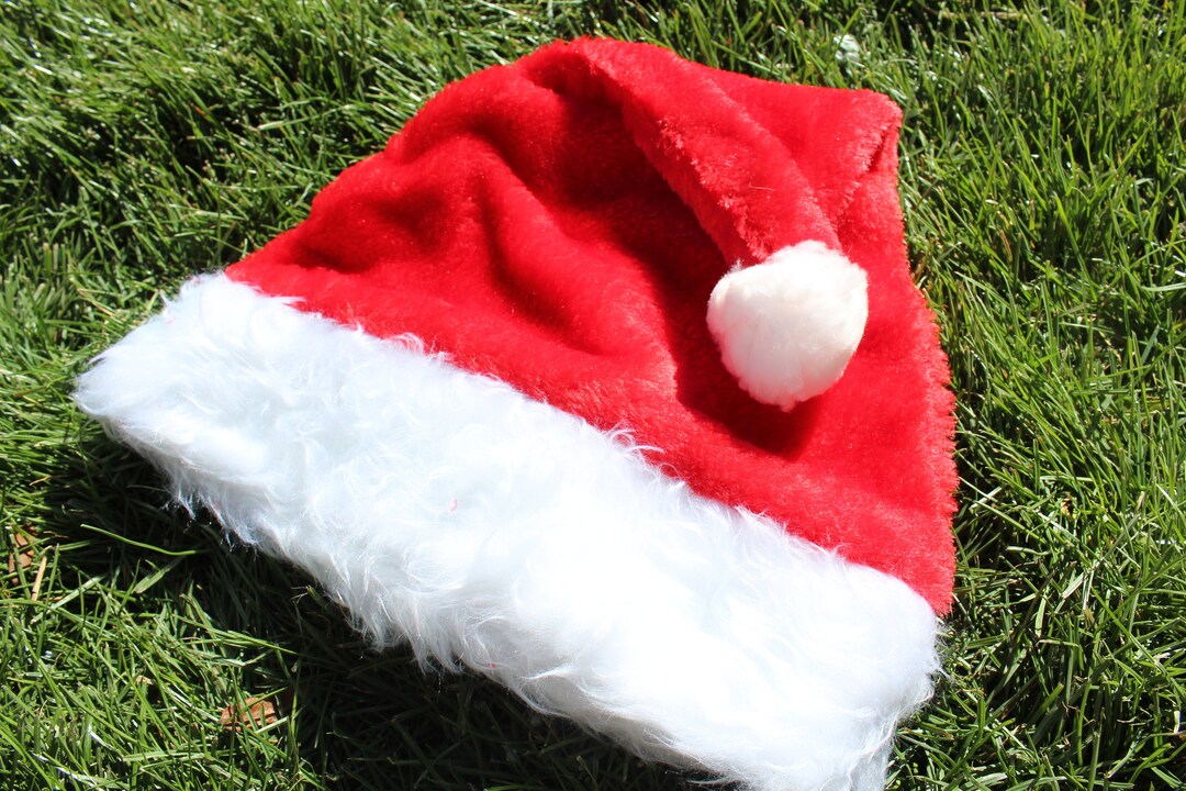 Fuzzy Santa Hat: Einfaches Urlaubskostüm, Weihnachtsdekor - Etsy.de