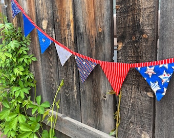 Red, White and Blue Bunting, 4th of July Banner, Independence Day Decoration, Fabric Bunting, Fabric Banner, Memorial Day Decoration,Garland