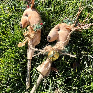 Primitive Inspired Reindeer,Reindeer Ornament,Christmas Ornament,Reindeer on a Stick,Reindeer Decoration, Reindeer,Country Reindeer, Hunting