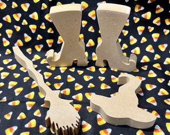 Unfertige Holz Hexe Dekor: Besen, Hut & Stiefel - Halloween Tiered Tablett