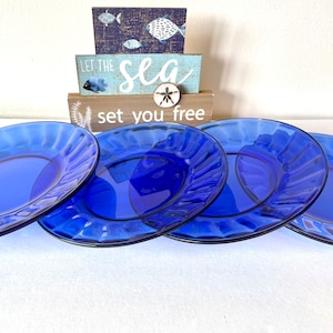 4 Vintage Cobalt Blue Swirl Luncheon Plates, Cobalt Swirl Lunch Plates, Cobalt Blue Salad Plates, Set of Four Cobalt Swirl Plates