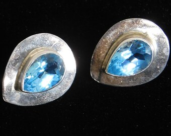 Sterling post Earrings aqua blue stones pear shaped made in Mexico