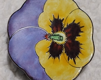 Pansy closina trinket box enameled over brass small signed