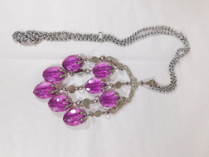 Sarah Coventry/'s Wisteria silver tone necklace