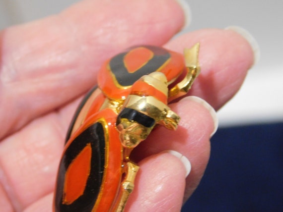 Bug brooch polished gold tone and red and black e… - image 5