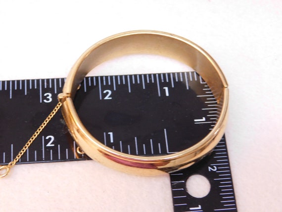 Napier bracelet gold tone safety chain push in bo… - image 7