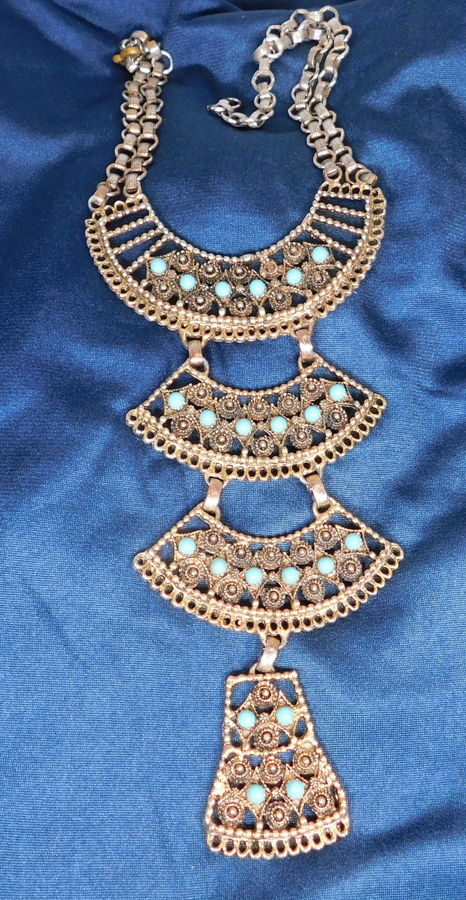Egyptian bib necklace Clearance