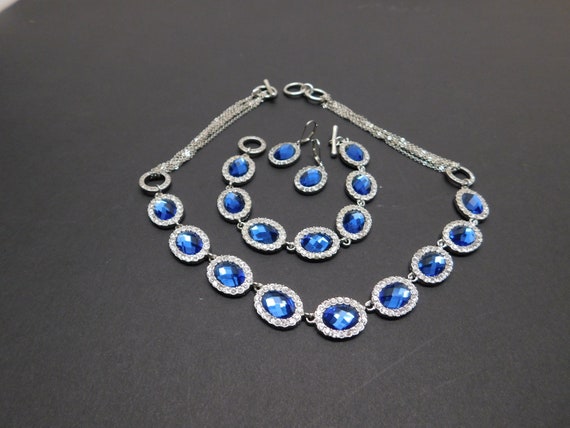 Jewelry 3 piece set deep blue and clear stones to… - image 1