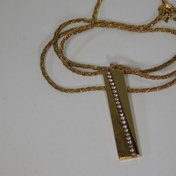 Park Lane gold tone pendant necklace rhinestones  with long gold chain hang tag