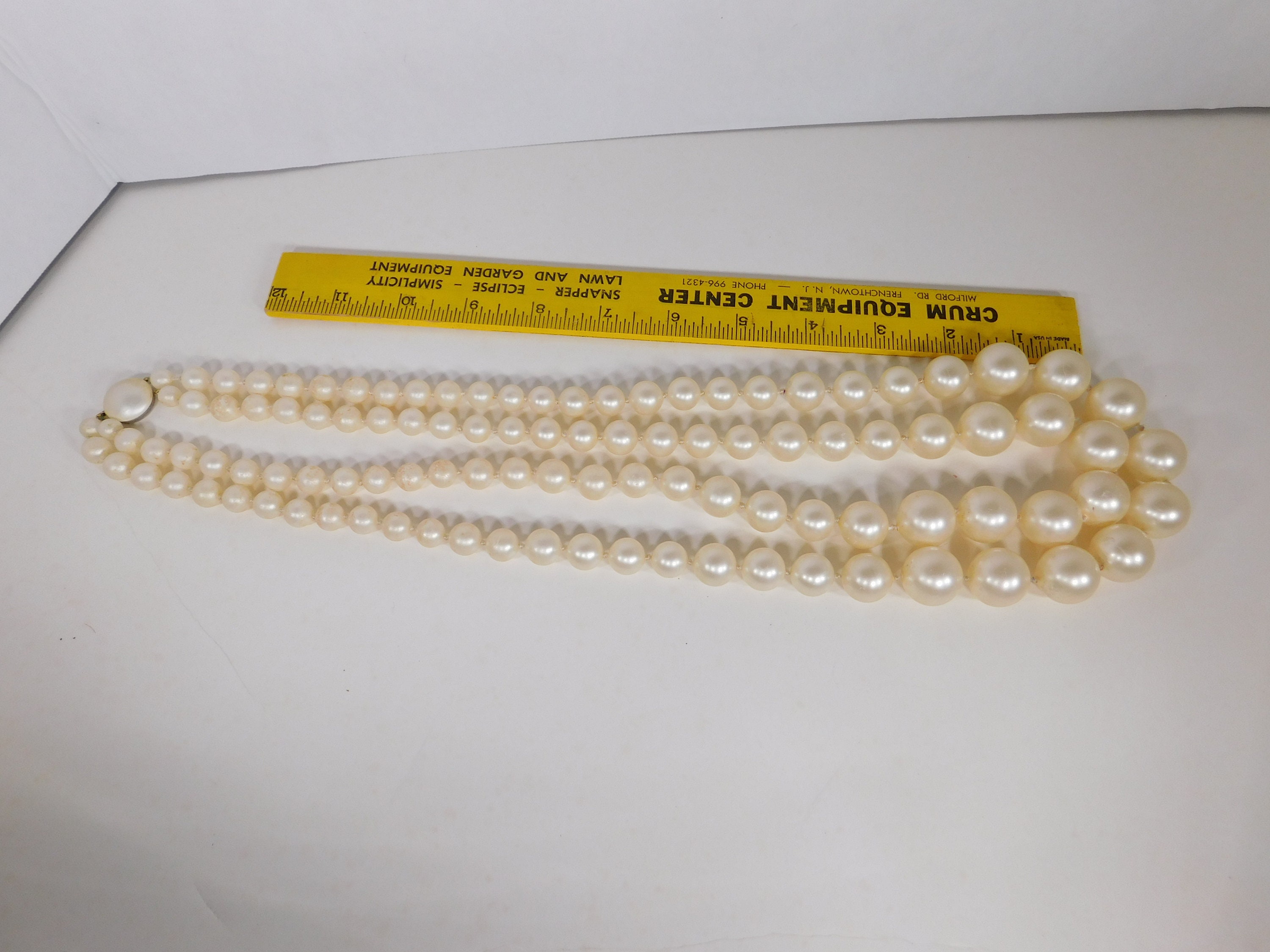 Richelieu VINTAGE PEARL NECKLACE 14' - Gem