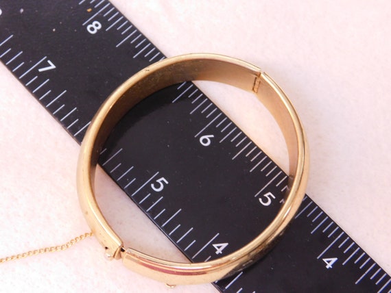 Napier bracelet gold tone safety chain push in bo… - image 8