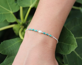 Turquoise and Pearl Bracelet | Handmade Turquoise Jewelry | Beaded Bracelet| Minimalist Bracelet | Pearl Bracelet | Beaded Turquoise Jewelry