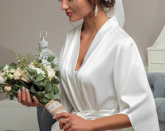 Bata corta de boda, camisón de novia sexy, bata de novia midi, bata de dama de honor de satén, hermosa bata de dama, preparación para la ceremonia de boda