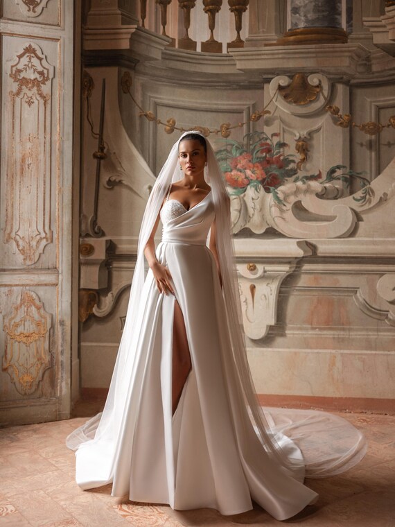 meghan markle's bridesmaid dress V-Neck Bohemian Beach Wedding Dresses Spaghetti Crystal Beaded Bridal Gowns  - main image 1