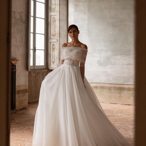 Elegant Wedding Dress With Beaded Corset, Off-the-Shoulder Bridal Gown, Tulle Skirt with Train, Princess Bridal Dress With Removable Cape