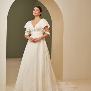 Statement Chiffon Wedding Dress, Minimalist A-line Bridal Dress With Removable Wings Sleeves, Maxi Bridal Gown With Train, Open Back Dress