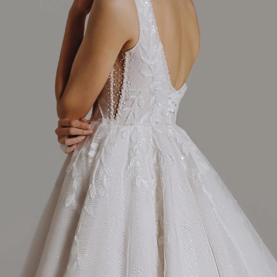Classic Elegant Wedding Dress, A-Line Wedding Dress, Princess Bridal Dress, Romantic Wedding Dress, Floor Length Off Shoulder Bridal Gown