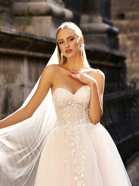white christmas dresses SABRINA / Off Shoulder Embellished Wedding Dress with Necklace main image 0