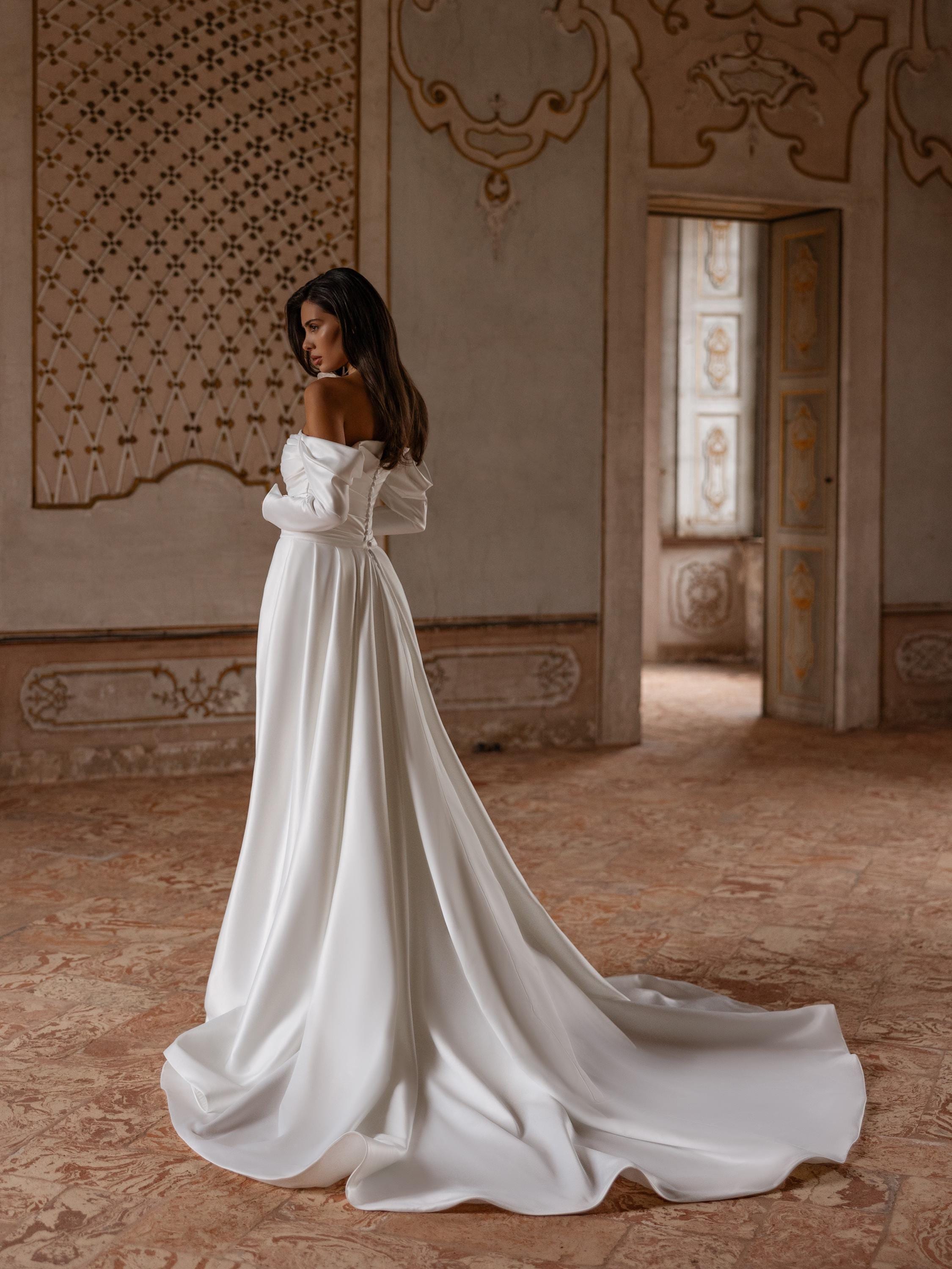 chinese dress ladies Simple Mermaid Wedding Dress Off The Shoulder