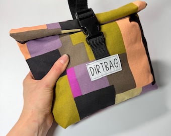 Dirtbag Swim bag. Water resistant bag with efficient closing system.