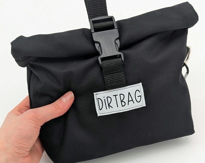 Dirtbag Swim bag. Water resistant bag with efficient closing system.