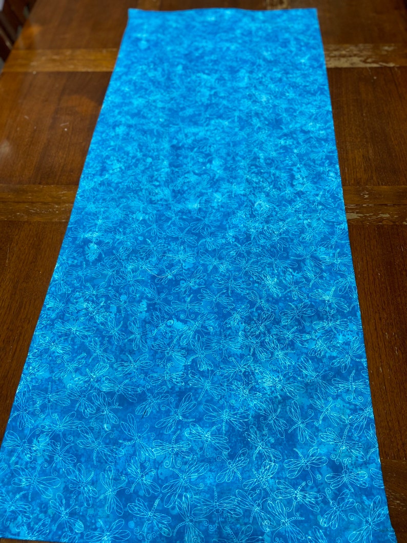 Green blue turquoise table runner