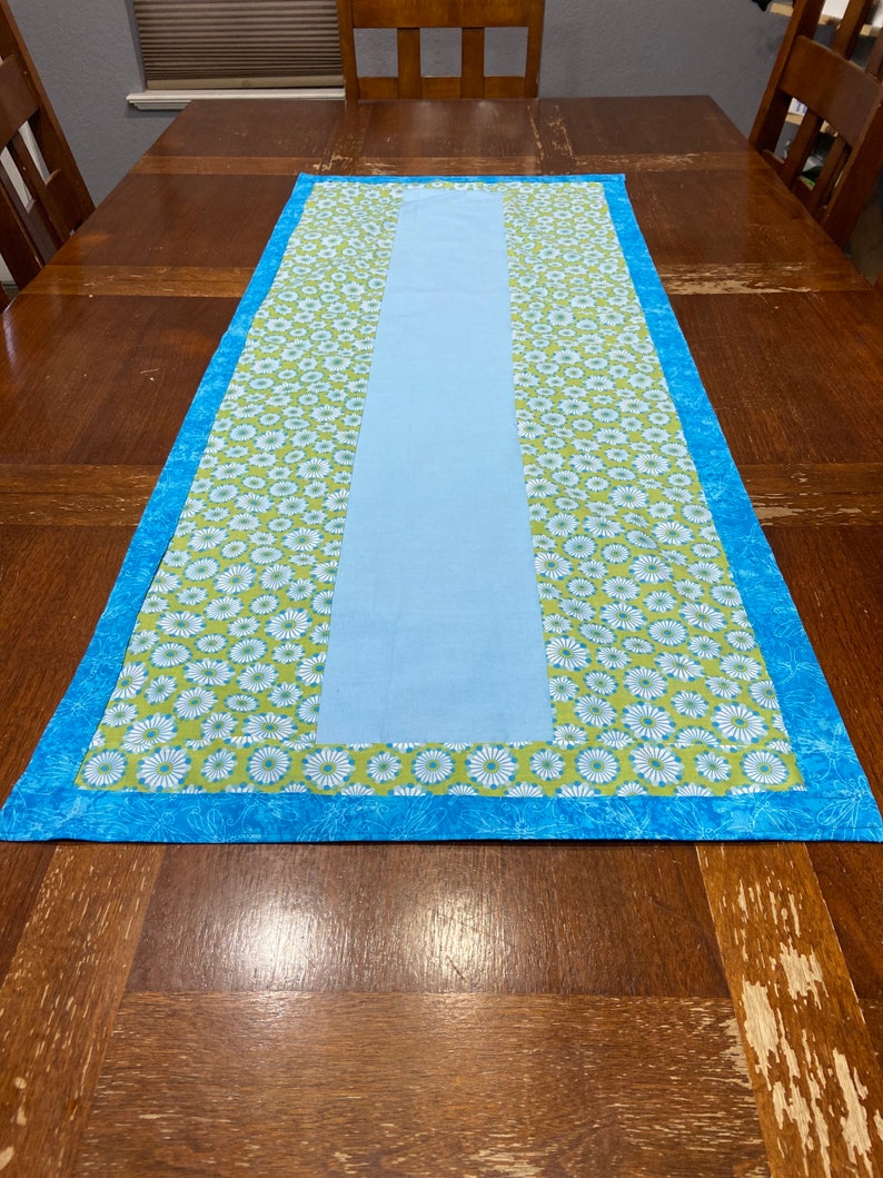 Green blue turquoise table runner
