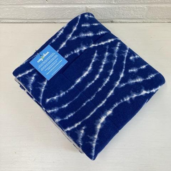 C&C 1x2 Fleece Cage Liner, Wavy Blue Tie Dye | Guinea Pig, Rabbit, Hedgehog | Absorbent Layer | Piggy Blanket | Cozy and Clean