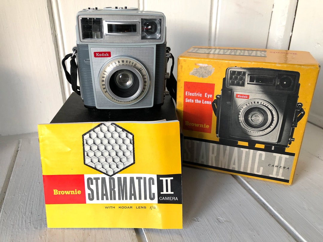 Appareil Photo Kodak Brownie Starlet 2 - Années 1950, Format 127 - Pour Déco