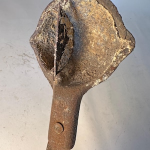 Antique Cast Iron Smelting Ladle Double Spout Primitive Rustic Farmhouse Ranch Wall Decor Blacksmith Lead Metal Casting