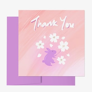 Hase Sakura Danke-Karte | Lila Kaninchen Blume | Drucken Sie zu Hause | Druckbare Grußkarte | Quadratische Glückwunschkarte zum Geburtstag
