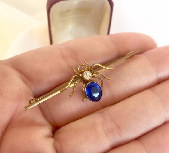 vintage spider brooch, art deco glass sapphire spi