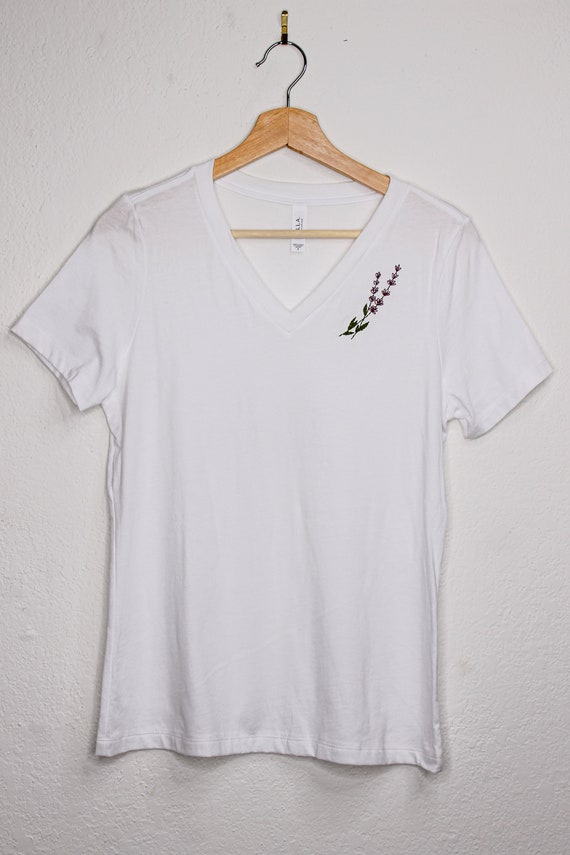 T-Shirt Hand Embroidery Handmade | Etsy 