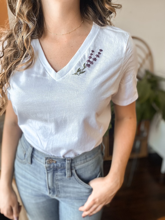 Lavender Embroidered T Shirt Floral Embroidery TShirt Hand Embroidery Handmade Shirt Minimalist Style Flower Stitched Tshirt Etsy