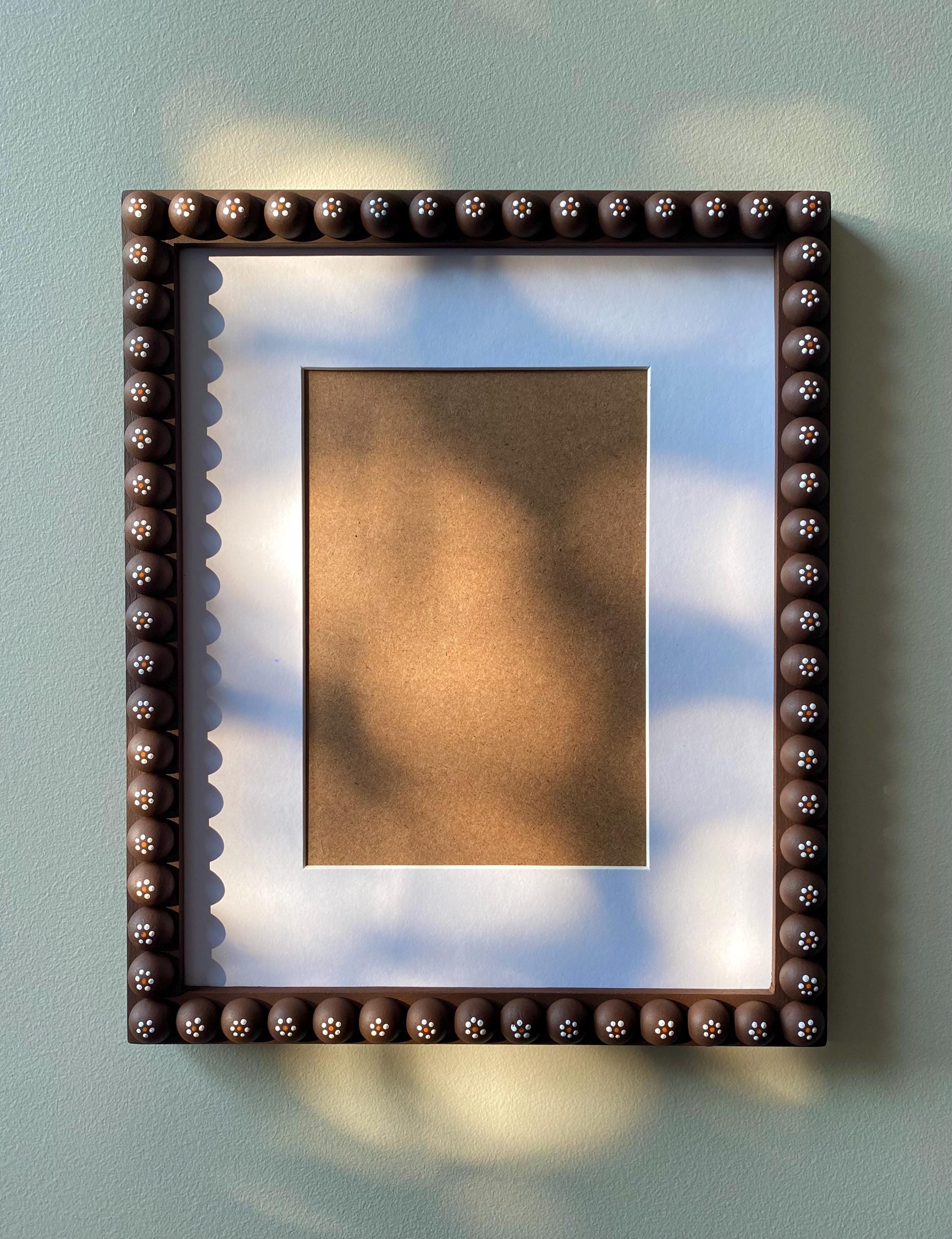 Hand Painted Brown Bobbin Picture Frame with Daisies | Made to Order