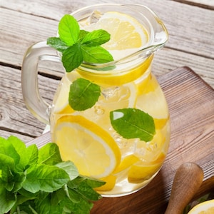 Lemon Mint Samen - Bio & Non Gmo Lemon Mint Samen - Heirloom-Samen - Frische in den USA angebaute Samen - Bauen Sie Ihre eigenen Kräuter zu Hause an!