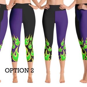 Puede incluir: Leggings capri con un diseño llamativo. Una pierna es negra, la otra es morada. La parte inferior de la pierna presenta un diseño de llama en verde y amarillo. El texto "OPTION 2" está impreso en negro.