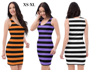 Puede incluir: Tres vestidos sin mangas con rayas horizontales. Los vestidos son negros y naranjas, negros y morados y negros y blancos.